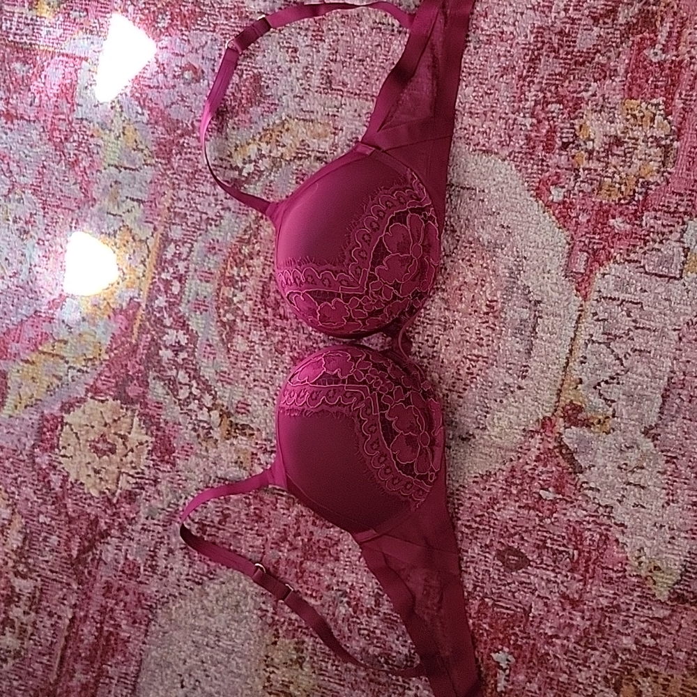 38C Victoria's Secret Bra